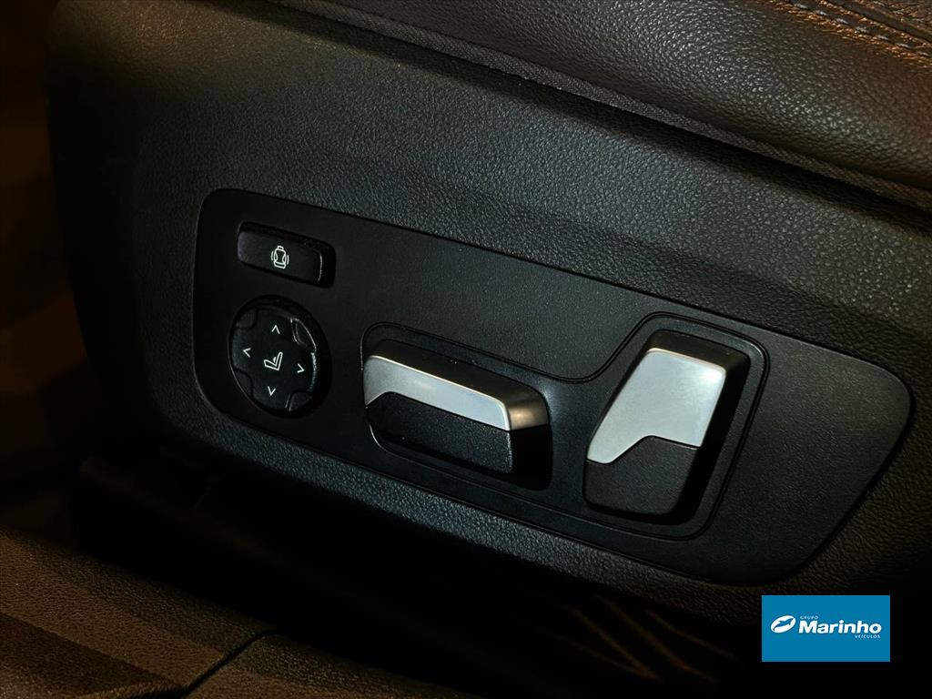 BMW - 320i - 2.0 16V TURBO FLEX M SPORT AUTOMÁTICO