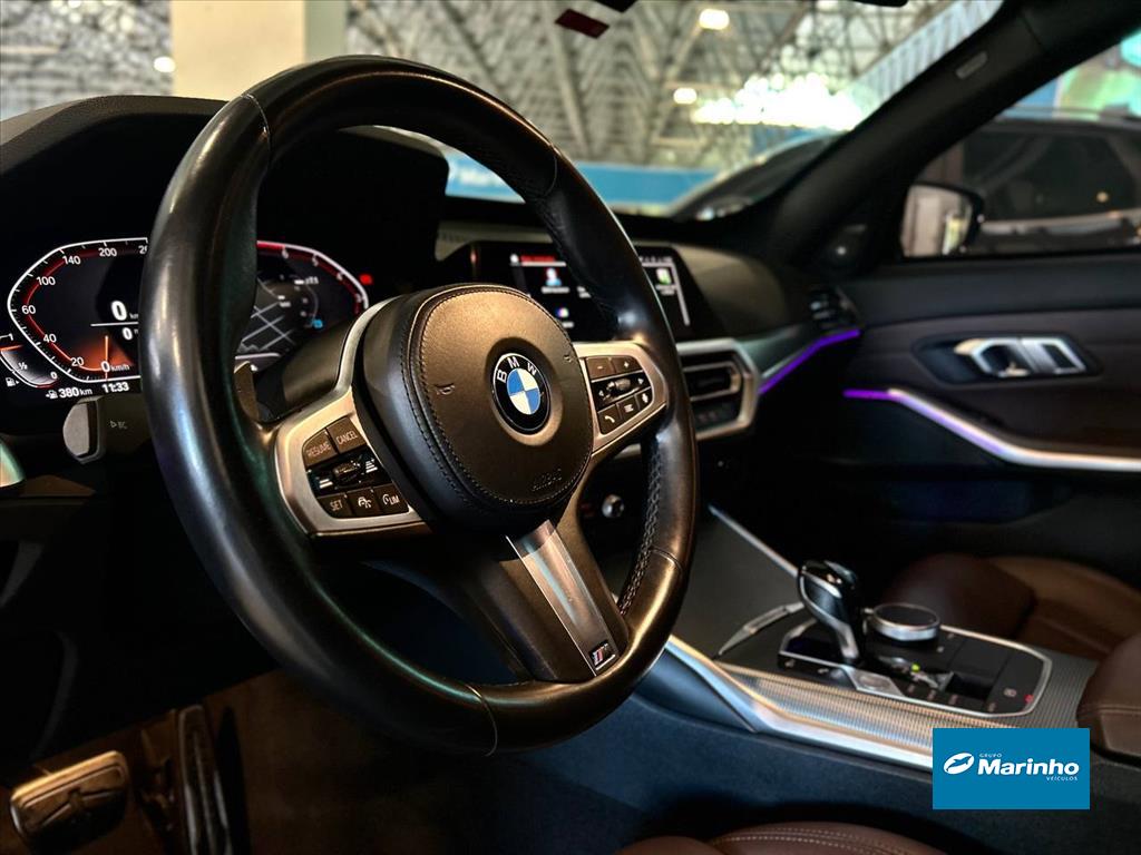 BMW - 320i - 2.0 16V TURBO FLEX M SPORT AUTOMÁTICO